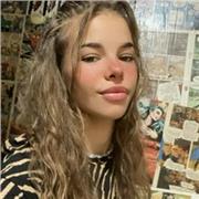 Profesora particular de Matemáticas (Primaria) Una chica muy responsable, muy carismática , paciente y con ganas de ayudar